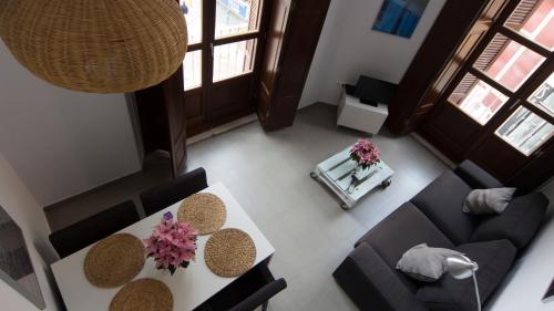 Apartamentos Málaga Picasso, Малага (фото 9)