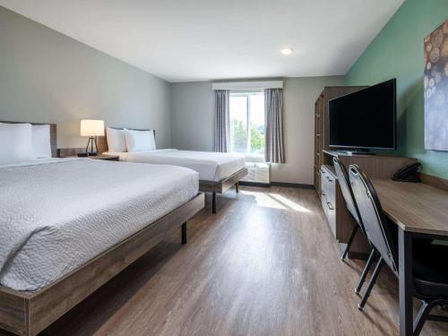 ECHO Suites Extended Stay by Wyndham Spartanburg - image 9