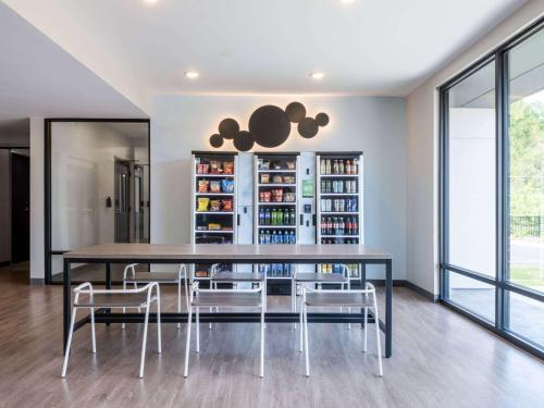 อาหารและเครื่องดื่ม, ECHO Suites Extended Stay by Wyndham Spartanburg in สปาร์แทนบูร์ก (SC)