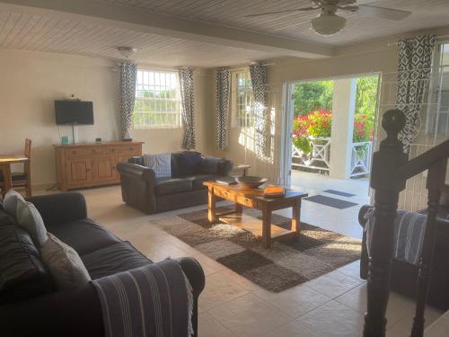 Holland Park Barbados in Santo Peter