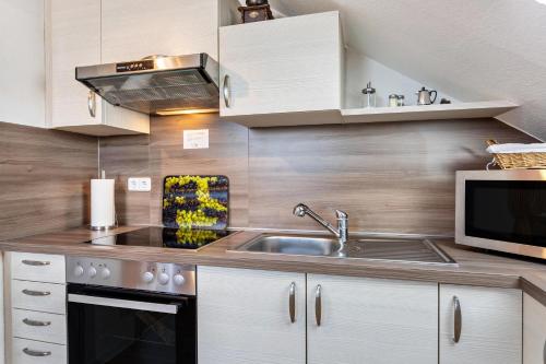 Konyha, Ferienwohnung Ausblick in Usseln