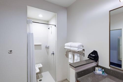 Fairfield by Marriott Inn & Suites Liberal - 화장실
