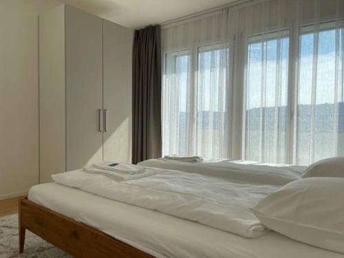 Faboulous 1BR near city center - Sun 16, Цюрих (фото 3)