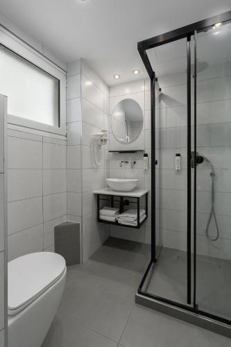 Piraeus City Hotel - image 8
