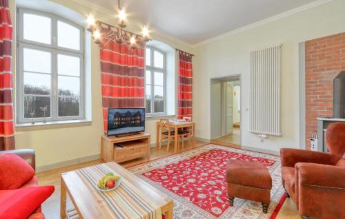 Gorgeous Apartment In Krakow Am See in 克拉科夫 安 湖