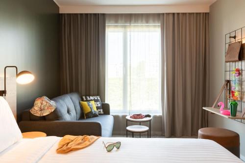 Moxy Paris Val d'Europe Moxy Paris Val d'Europe