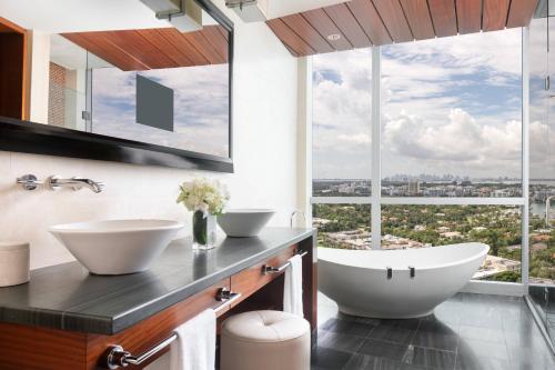The Ritz-Carlton Bal Harbour Miami - image 2