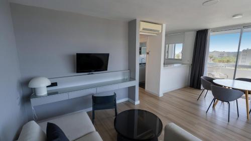 Coral Suites & Spa - Adults Only - image 12