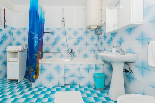 Apartment image 3
