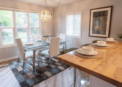 Cozy and Stylishly-Walk To The Beach - Sleeps 5 in Grayland