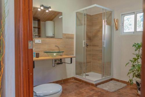 Casa con jardín y piscina privada (Casa con jardin y piscina privada) in Ruidera