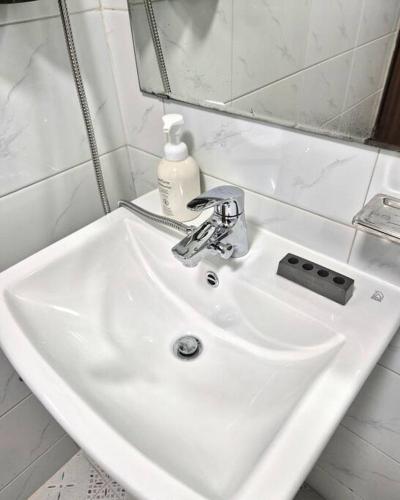 Henzel House - 2min to Yongmun Station, 5mins to Seongsimdang - Фото 5