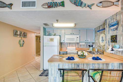 Daytona Beach Shores Condo with Ocean Views! in Daytona Beach Shores, USA
