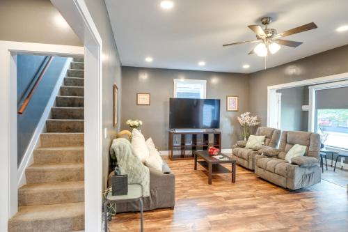 Bright New Albany Home 12 Mi to Churchill Downs! in New Albany, USA