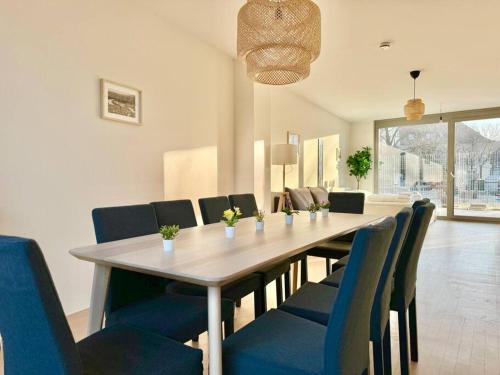 Bright Maisonette with Garden