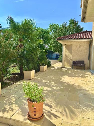 room in house in 維萊豐坦