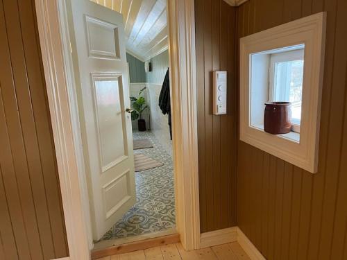 Historisk villa med klassiske detaljer in Gullor