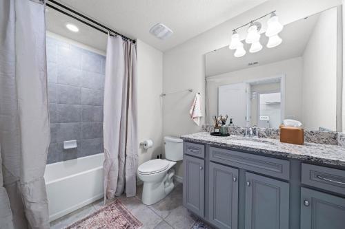 5BD - Poolside Retreat - Solterra Resort Access in Davenport, USA