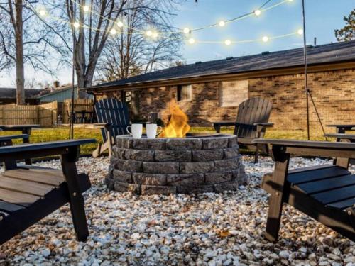 OliveBranch-LuxeDesigner Home-Spa-Firepit-GameZone in Greenwood