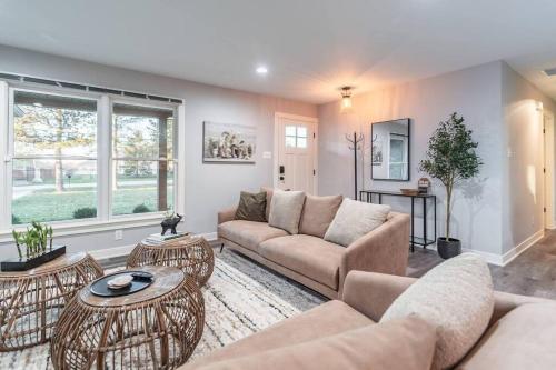 OliveBranch-LuxeDesigner Home-Spa-Firepit-GameZone in Greenwood