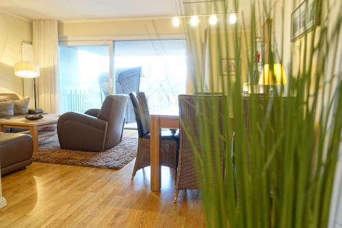 Apartment with View and Balcony image 9