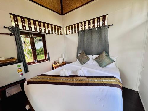 Lamai Bayview Boutique Resort – Maenam Beach, UT