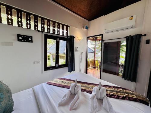 Lamai Bayview Boutique Resort – Maenam Beach, UT