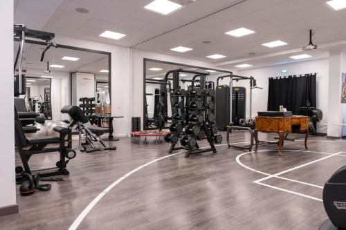 Best Western Aries Hotel - image 12