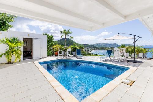 Swimming pool, Maison des Brin - Lorient Camaruche in Gustavia