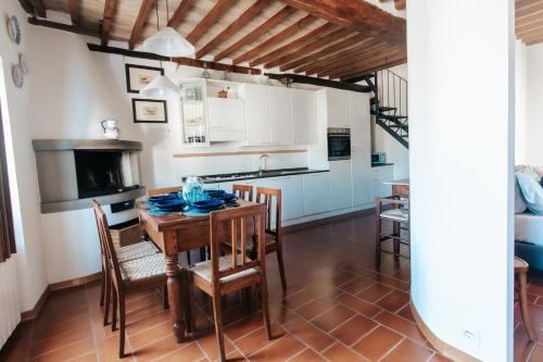DONNA LAURA - Holiday Home Room Type - Three-Bedroom House