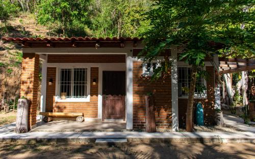 Exterior view, Casa Aragon Ortiz in Piedra de Moros