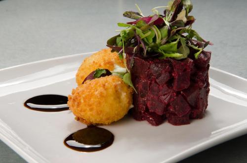 Barrows House Inn & Restaurant