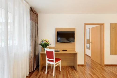 Bellevue Hotel, Düsseldorf (photo 10)