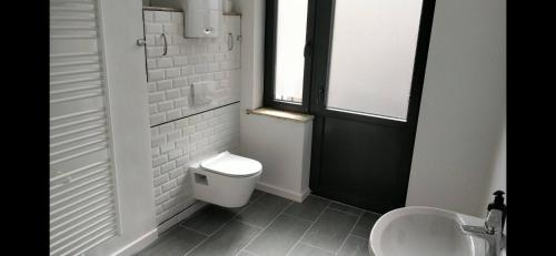 Brussels midi flat 5