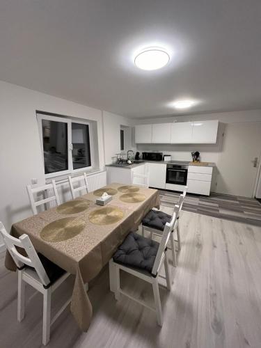 Iekārtas, Black Forest Gate Apartment in Neuhausen (Baden-Wurttemberg)