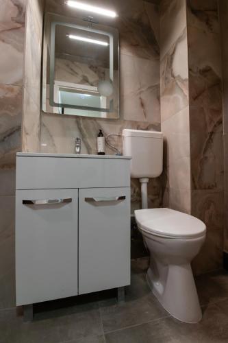 Superior King Room image 2
