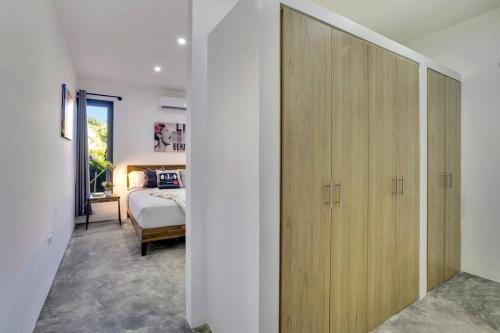 FourVillas with Private Magnesium Pool 3 min to the Beach & Dive Rinse Tank FourVillas with Private Magnesium Pool 3 min to the Beach & Dive Rinse Tank