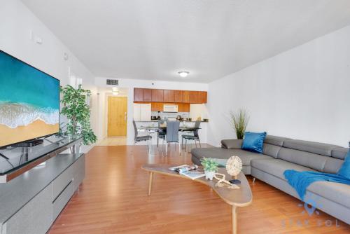 Beautiful 1 BR Apartment with Modern Amenities in Miami, USA