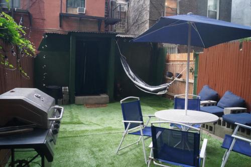 Facilities, Macaw Guest House in Upper East Side