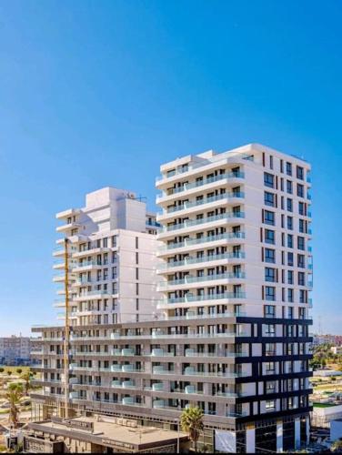 luxury Studio with jacuzzi in El Oulfa