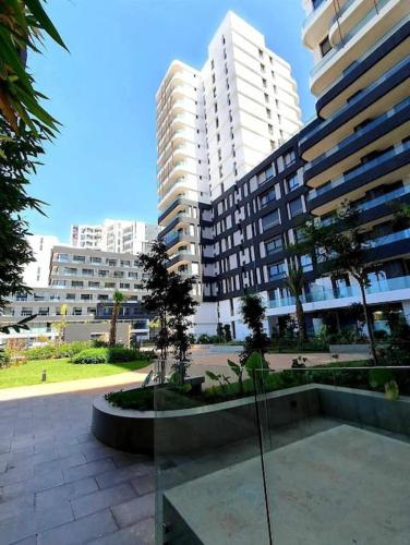 luxury Studio with jacuzzi in El Oulfa