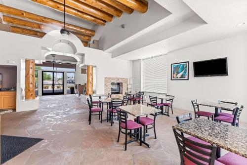 Best Western Apache Junction Inn - image 7