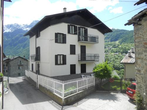  Apartment Valmalenco, Pension in Chiesa in Valmalenco bei Chiareggio