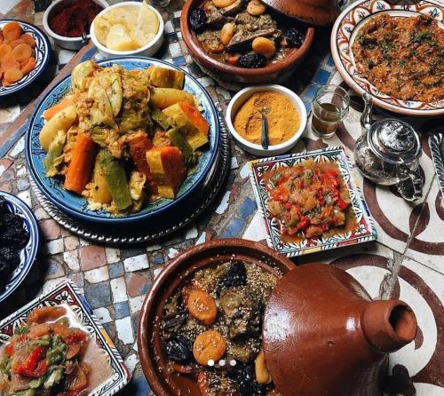 Restaurant, Aaladdin luxury camp in Merzouga