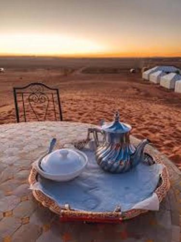Surrounding environment, Aaladdin luxury camp in Merzouga