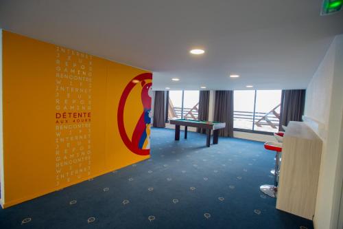Hôtel des 4 Ours - image 2