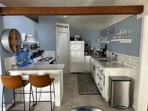 Sunset Retreat in Aurora