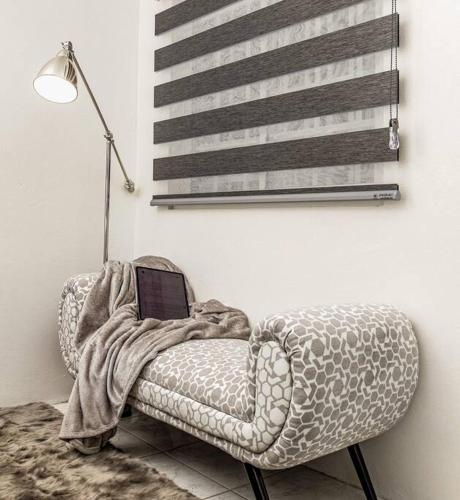 The Retreat Modern 1Bdr Condo near Int Airport