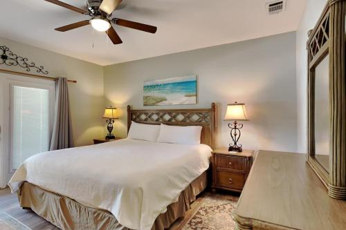 Destin Breeze in Destin, USA