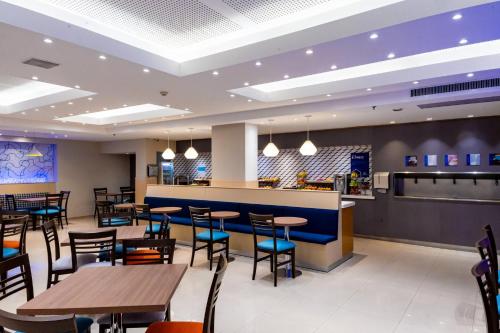 596519677 Holiday Inn Express Rosario by IHG
